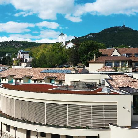 Hotel Zlaty Klucik - Golden Key With Luxury Spa Нитра Екстериор снимка